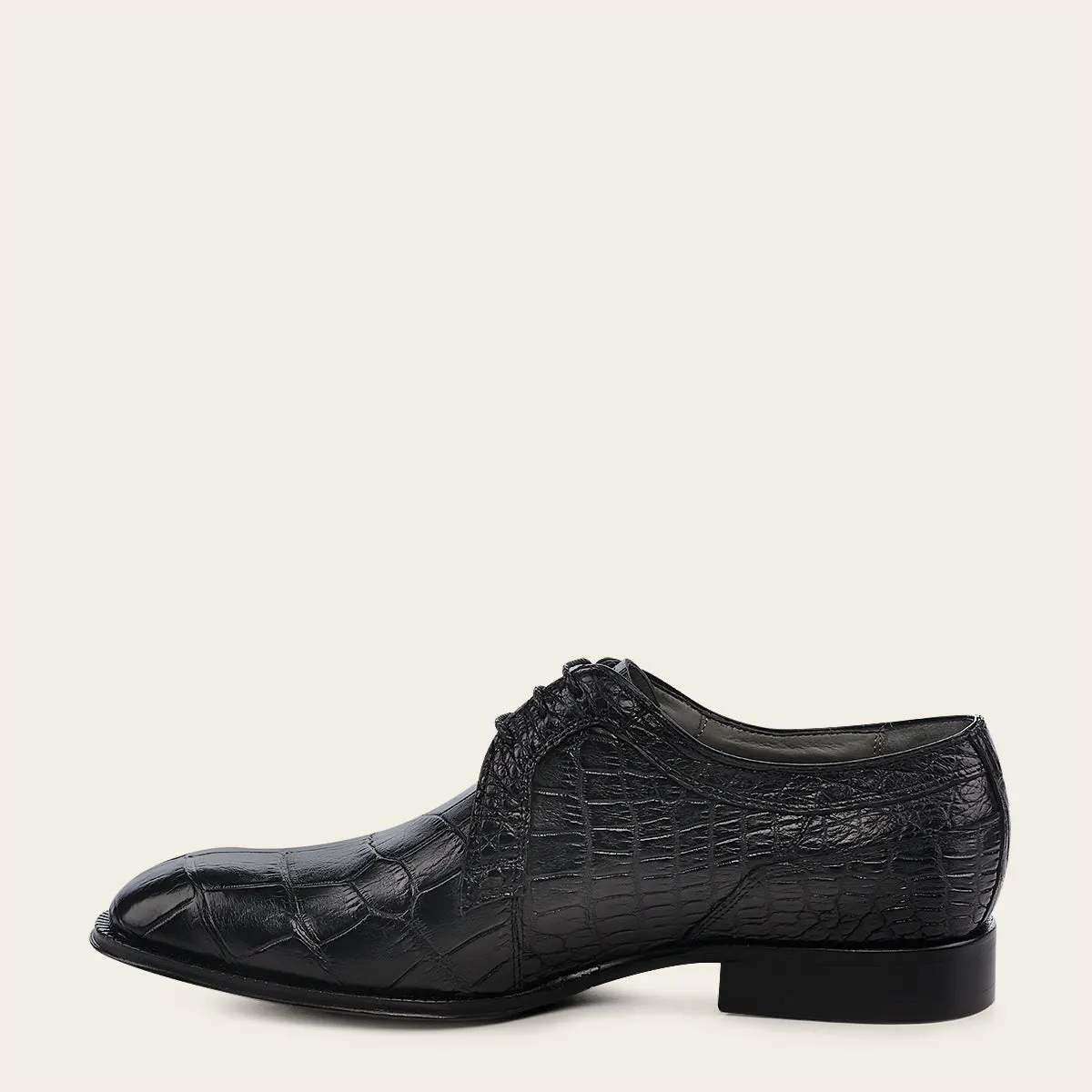 Formal black alligator shoe