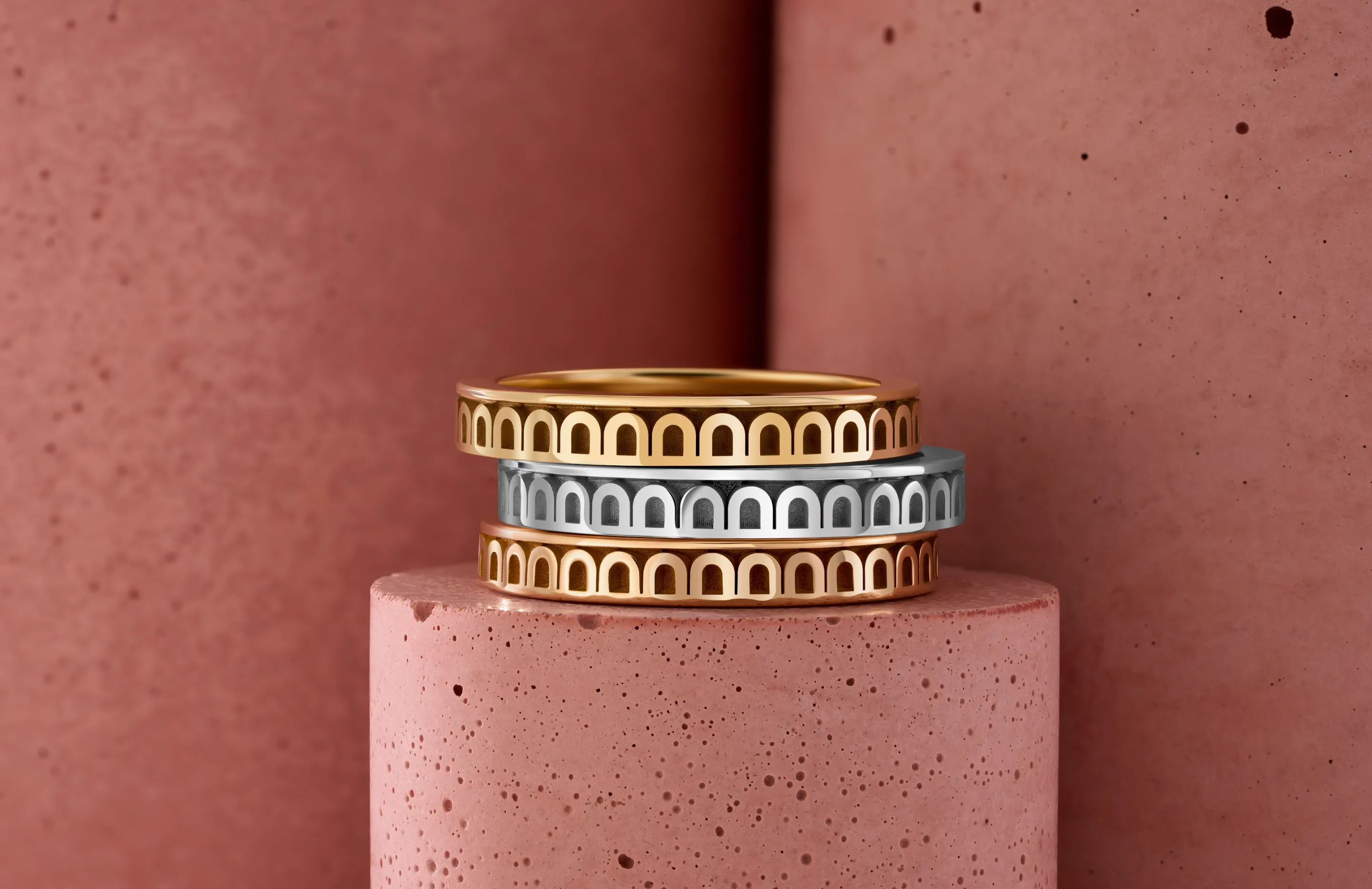 L'Arc de DAVIDOR Ring PM, 18k Rose Gold with Satin Finish