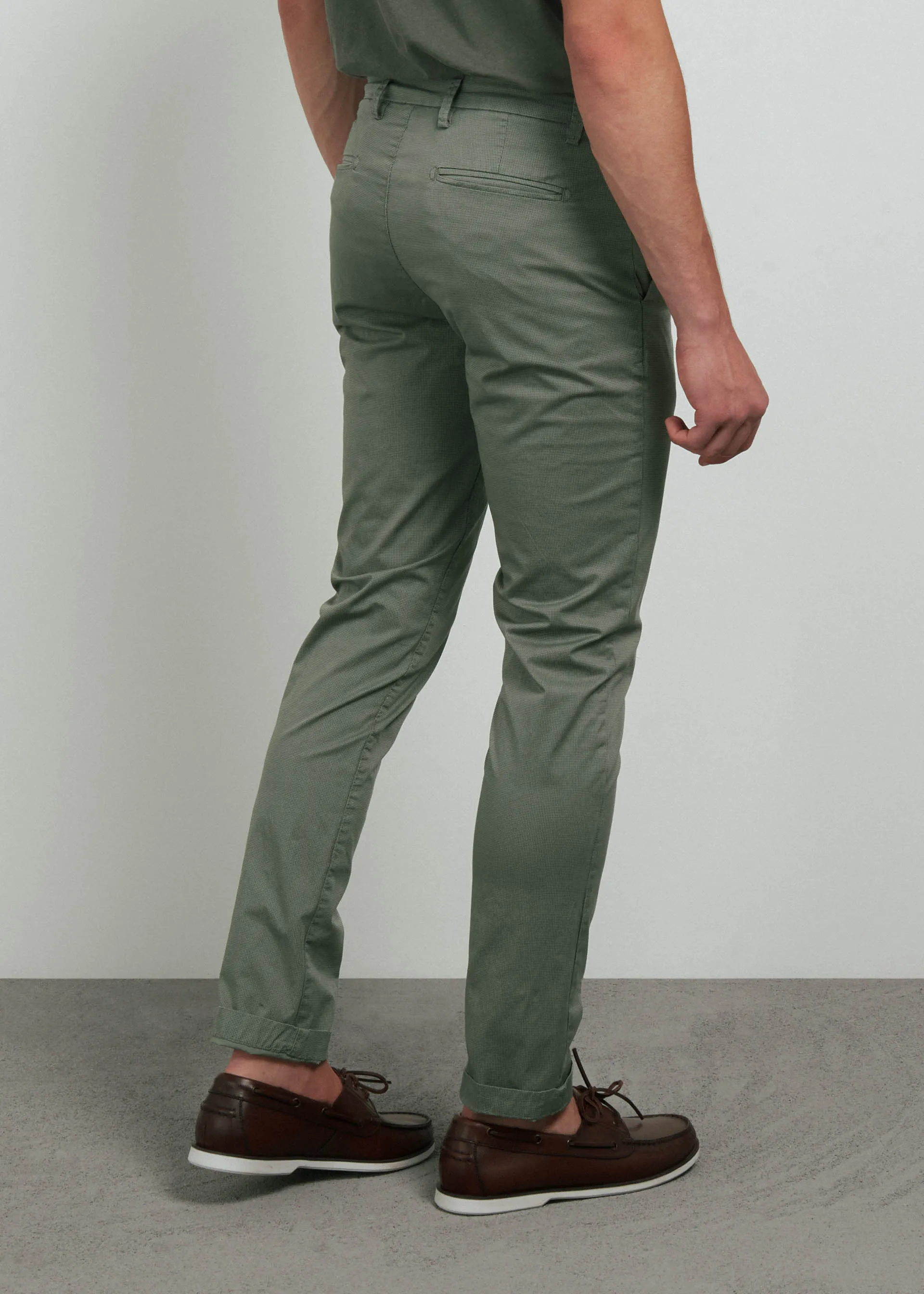 Pantaloni slim stampati