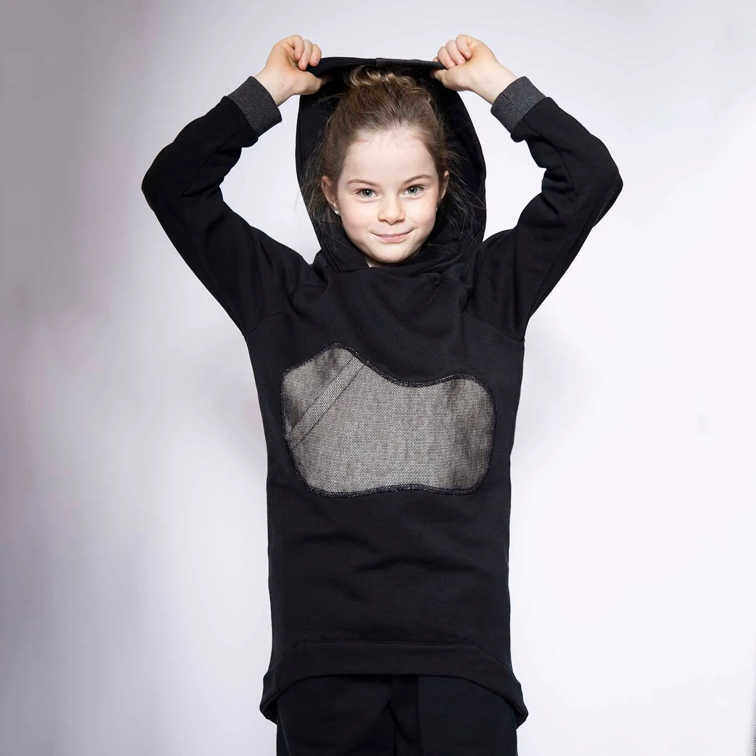 Zwarte katoenen hoodie met applicatie